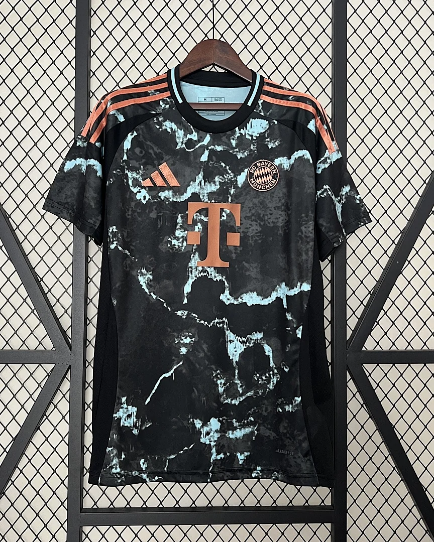 Camisola Bayern Munique 24/25 Alternativa