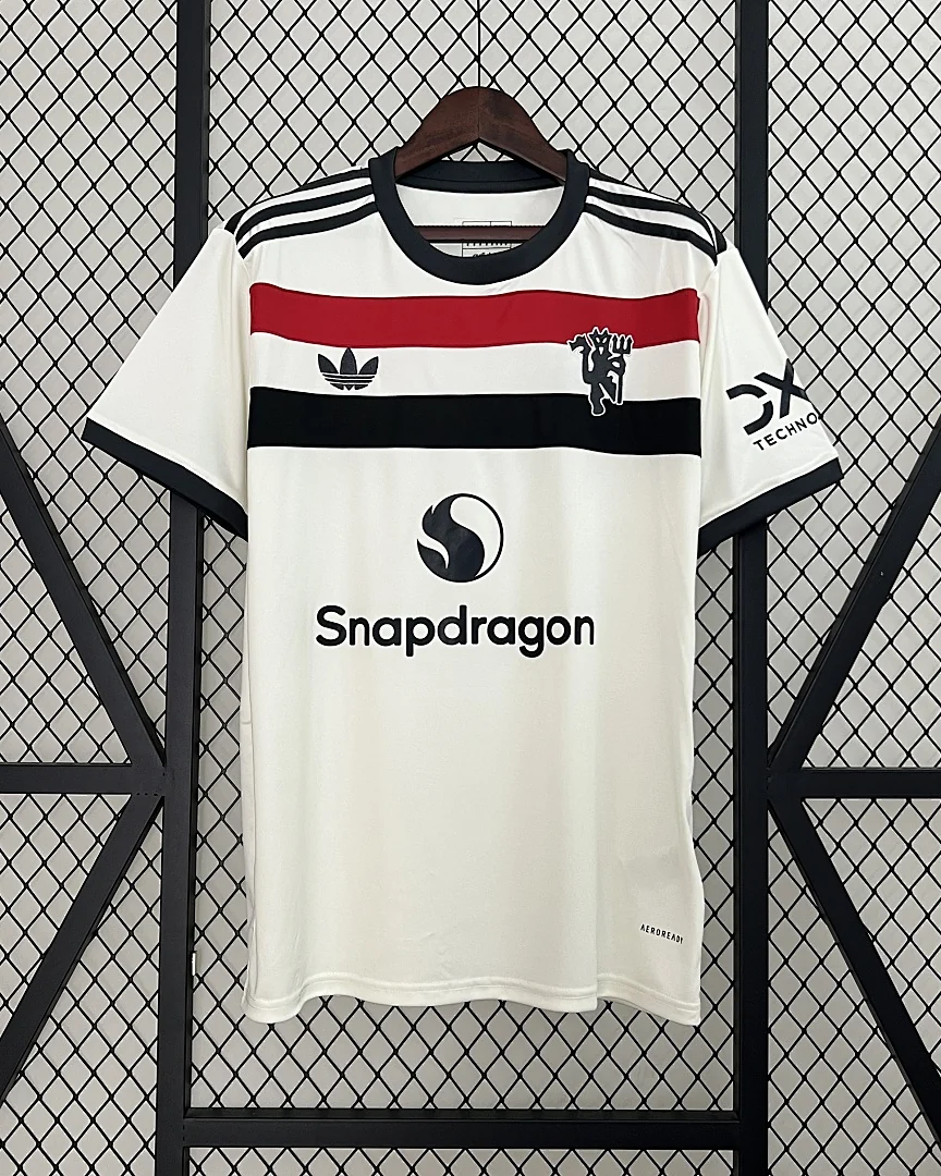 Camisola Manchester United 24/25 Terceira