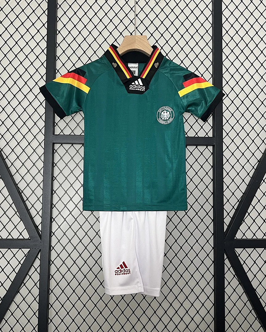 Kit Criança Alemanha 1992 Alternativa