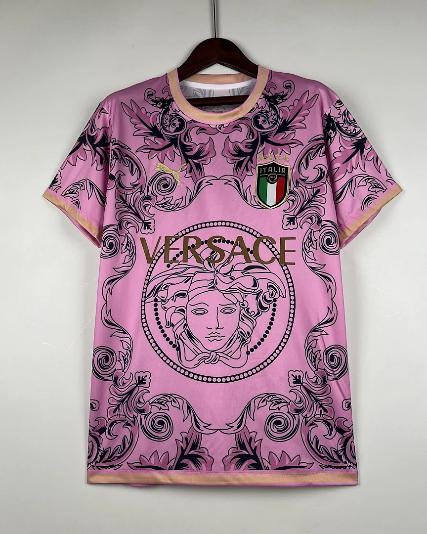 Camisola Retro Itália 23/24 Edição Especial Rosa