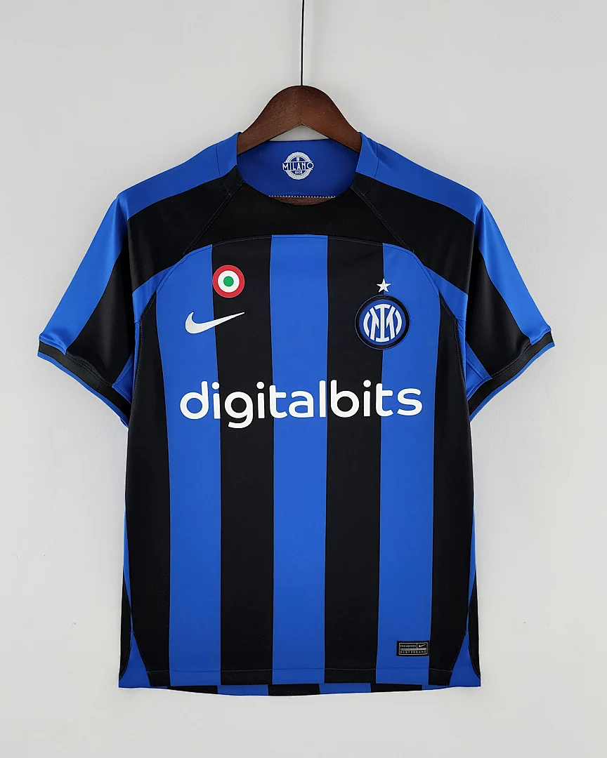 Camisola Retro Inter de Milão 22/23 Principal