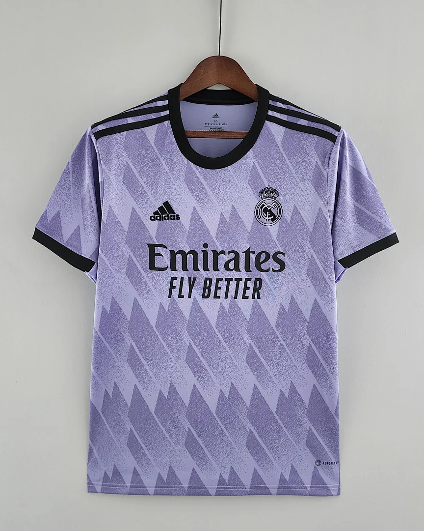 Camisola Retro Real Madrid 22/23 Alternativa
