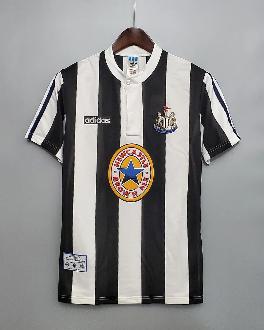 Camisola Retro Newcastle United 1995/97 Principal