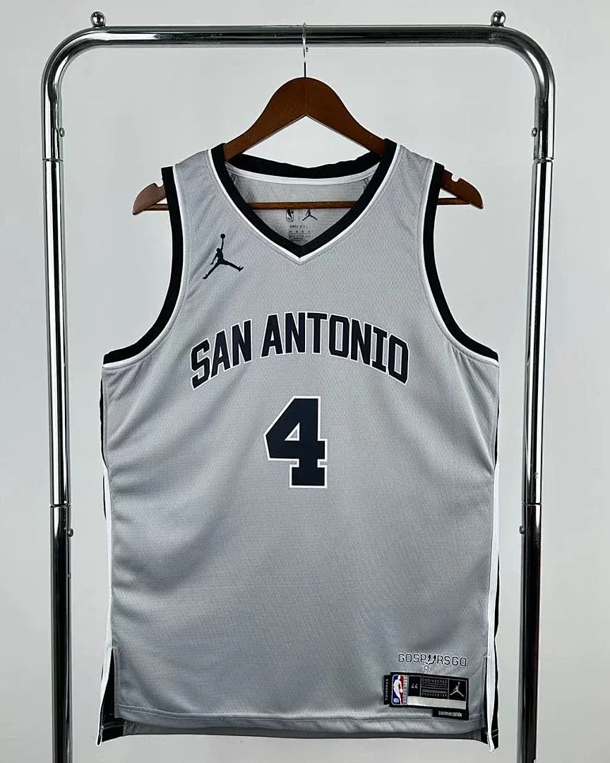 Camisola NBA San Antonio Spurs De'Aaron Fox #4 Edição Especial Cinzenta 2026