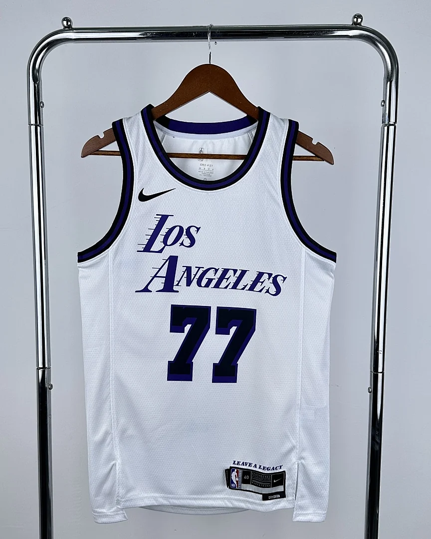 Camisola NBA Los Angeles Lakers Luka Doncic #77 City Edition 2023