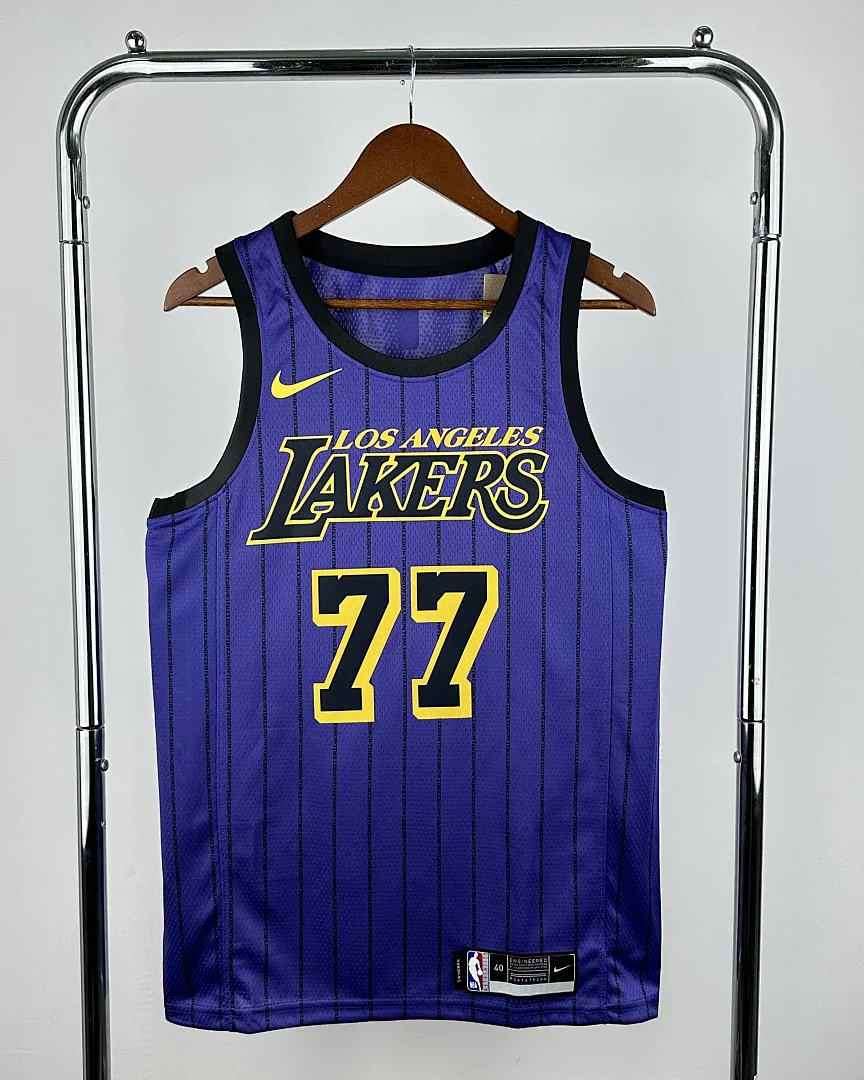 Camisola NBA Los Angeles Lakers Luka Doncic #77 Edição Especial Roxa 2021