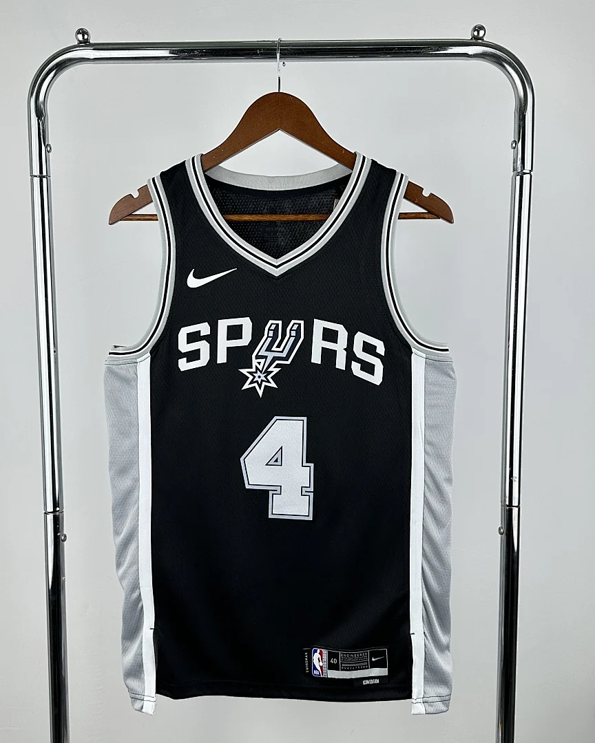 Camisola NBA San Antonio Spurs De'Aaron Fox #4 Preta