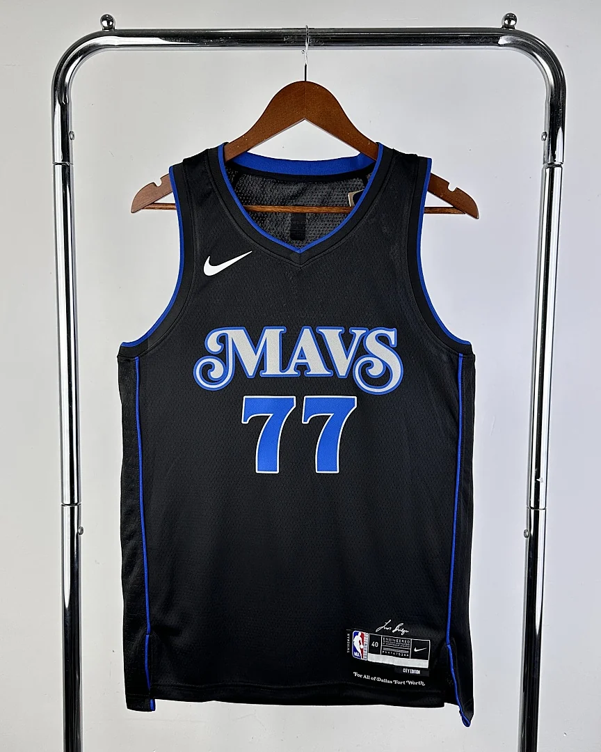 Camisola NBA Dallas Mavericks Luka Doncic #77 Edição Especial 2024