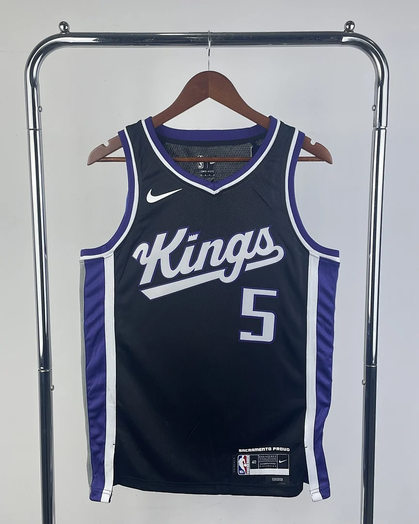 Camisola NBA Sacramento Kings De'Aaron Fox #5 Preta 2024