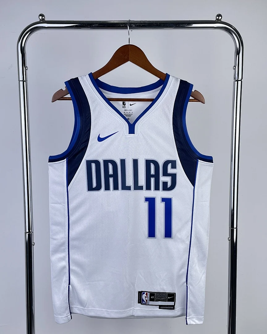 Camisola NBA Dallas Mavericks Kyrie Irving #11 Branca 2023