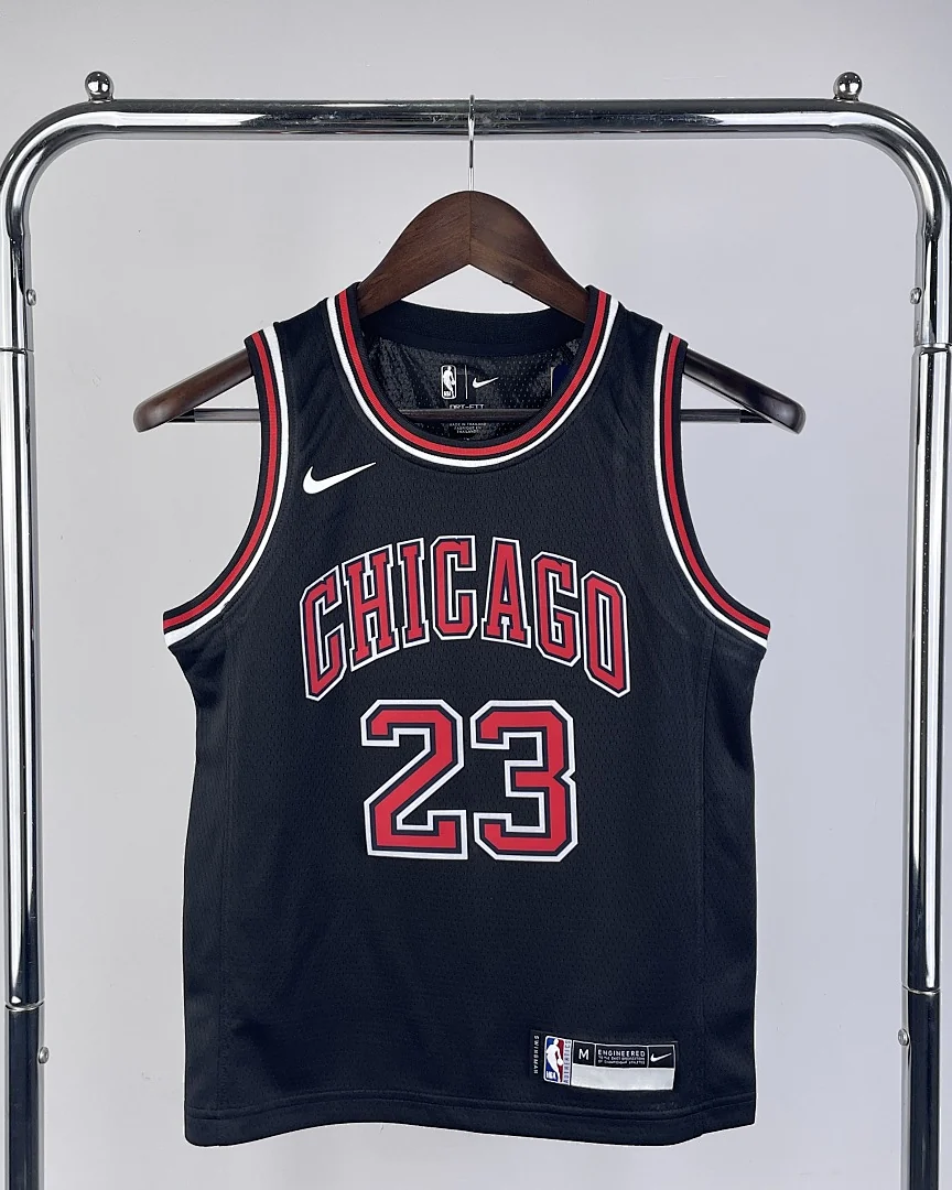 Camisola NBA Chicago Bulls Michael Jordan #23 Preta Criança