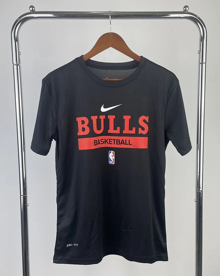 Camisola de Treino NBA Chicago Bulls Preta 2023
