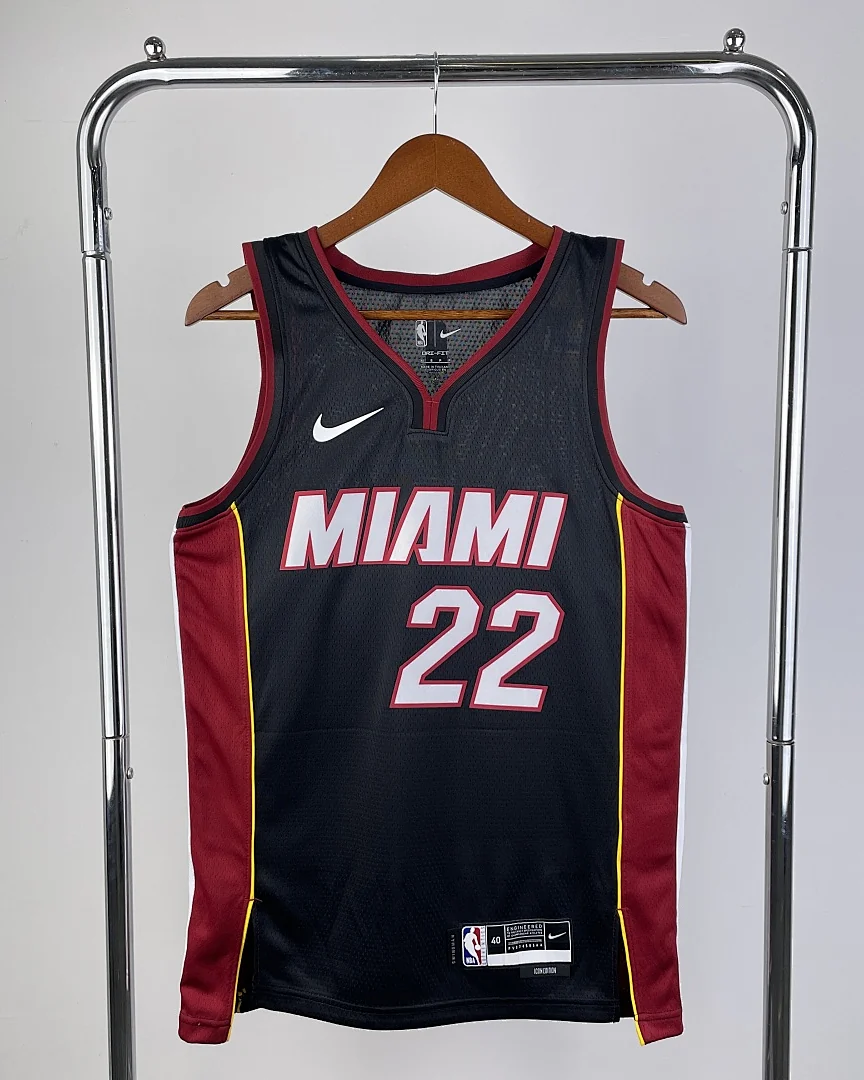 Camisola NBA Miami Heat Jimmy Butler #22 Preta 2023