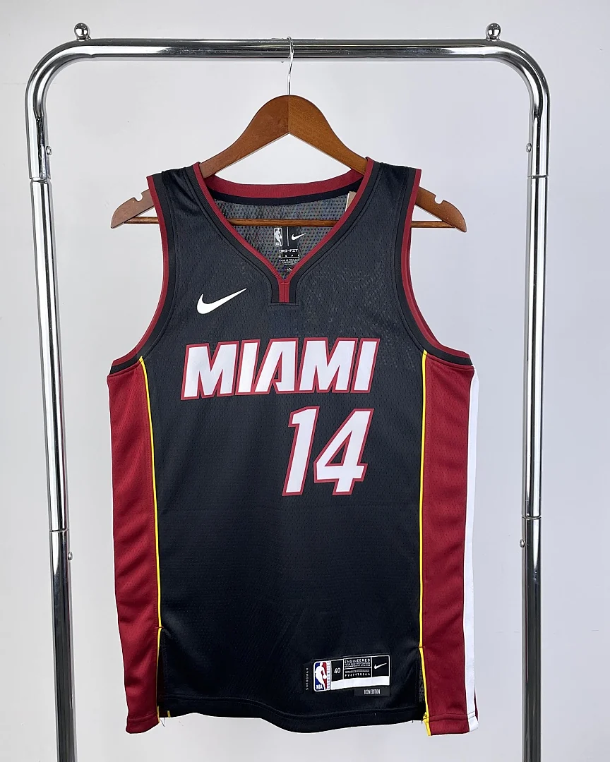 Camisola NBA Miami Heat Tyler Herro #14 Preta 2023