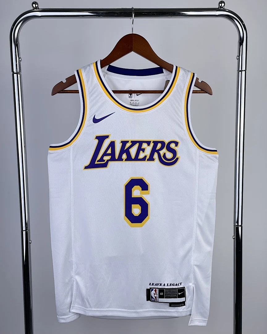 Camisola NBA Los Angeles Lakers LeBron James #6 Branca 2023