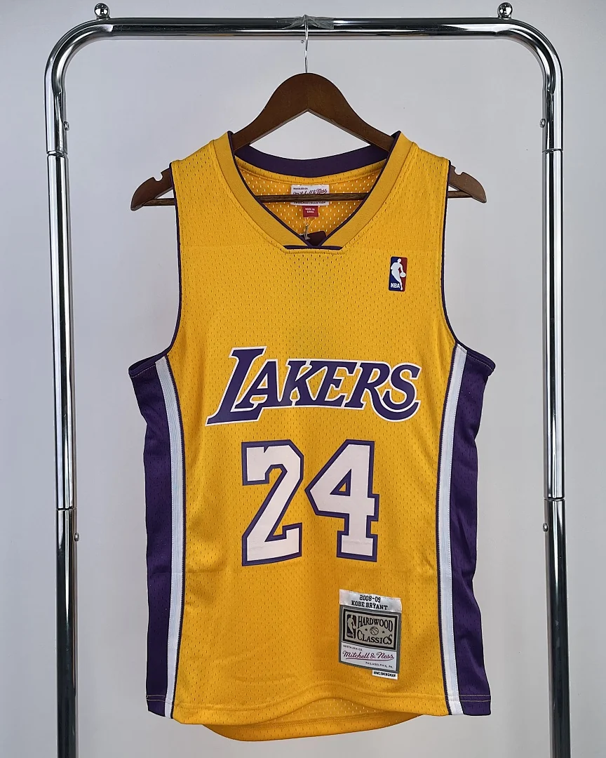 Camisola NBA Los Angeles Lakers Kobe Bryant #24 Retro Mitchell & Ness 08/09 Amarela