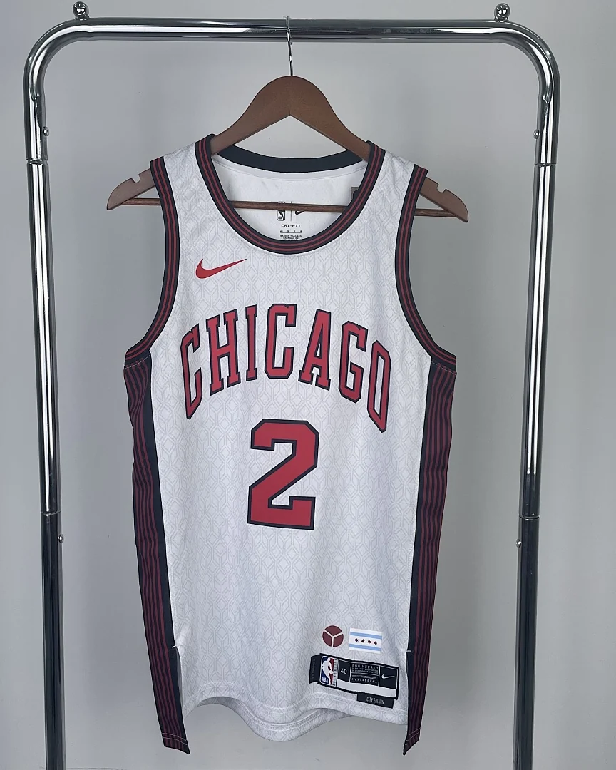 Camisola NBA Chicago Bulls Lonzo Ball #2 Edição Especial 2023