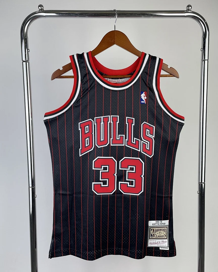 Camisola NBA Chicago Bulls Scottie Pippen #33 Retro Mitchell & Ness 1996