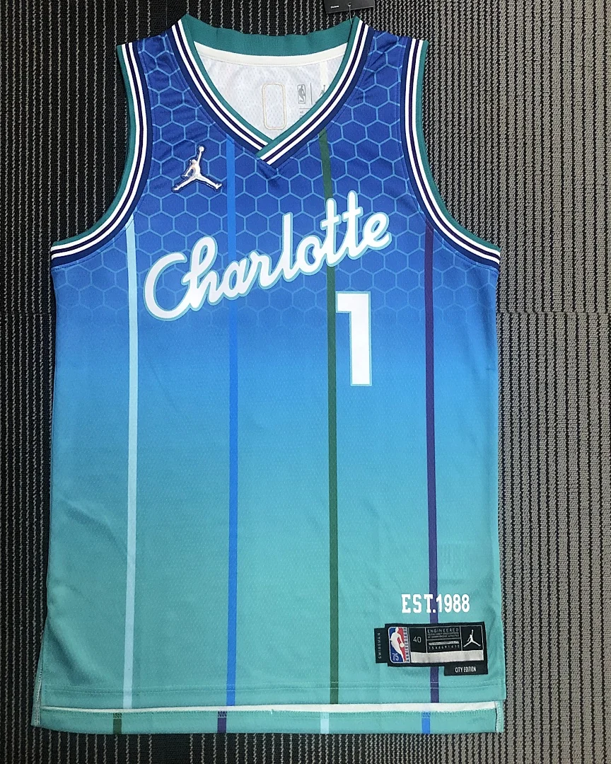 Camisola NBA Charlotte Hornets LaMelo Ball #1 Edição Especial 2022