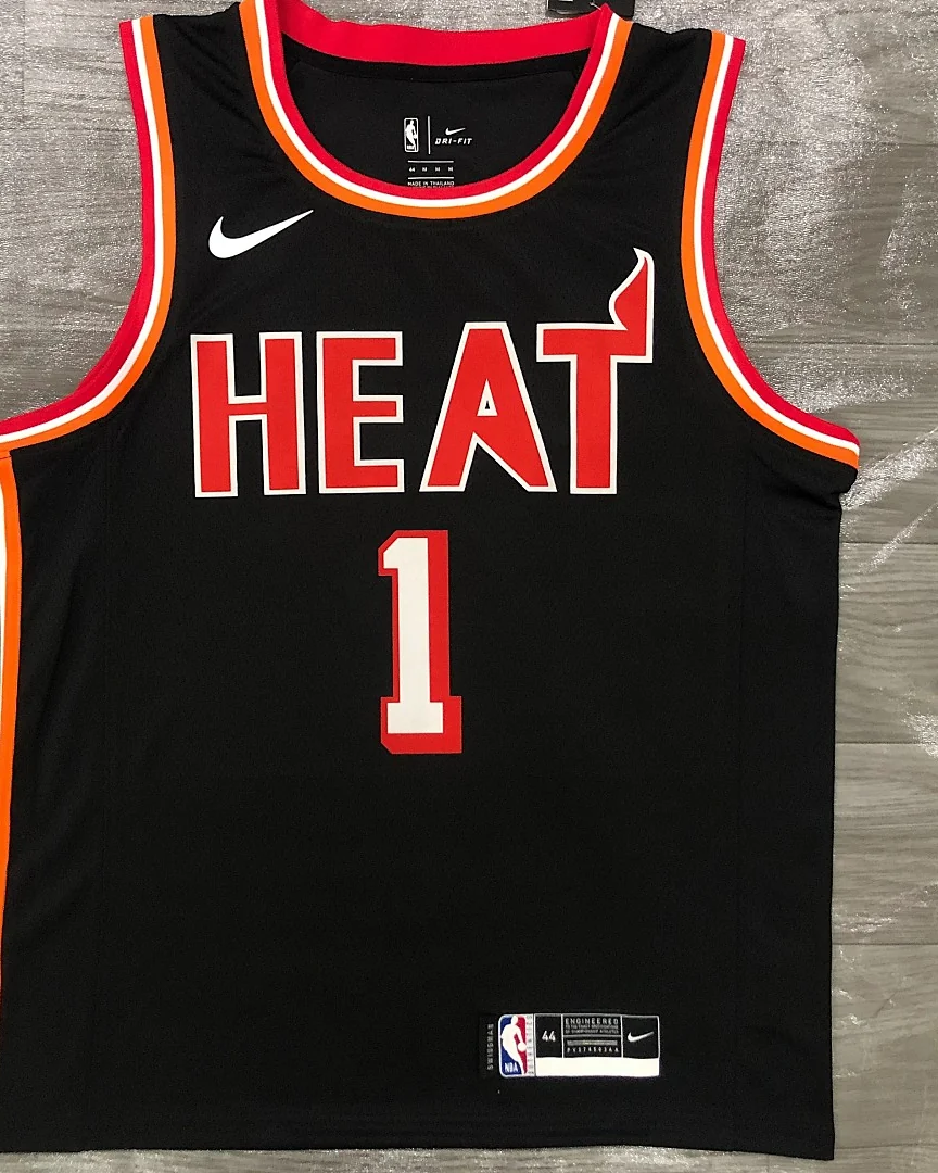 Camisola NBA Miami Heat Chris Bosh #1 Edição Especial Preta 2018