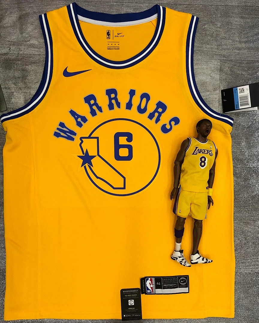 Camisola NBA Golden State Warriors Nick Young #6 Edição Especial Amarela · Modelo 2