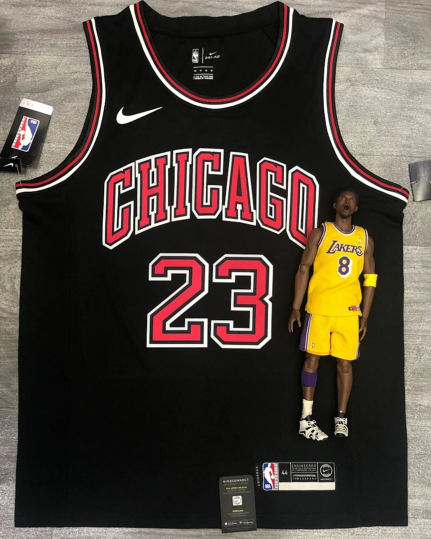 Camisola NBA Chicago Bulls Michael Jordan #23 Preta