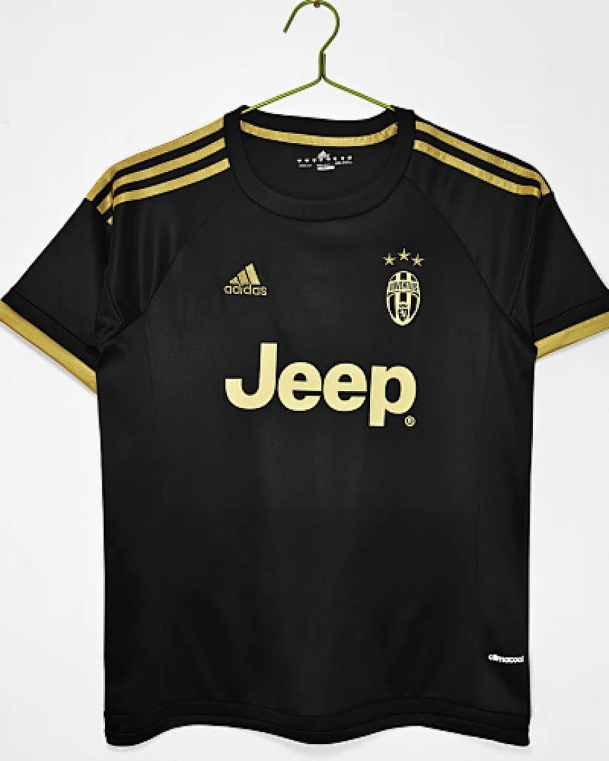 Camisola Retro Juventus 15/16 Terceira