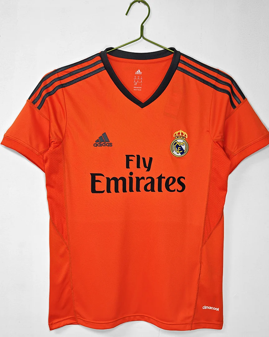 Camisola Retro Real Madrid 13/14 Terceira