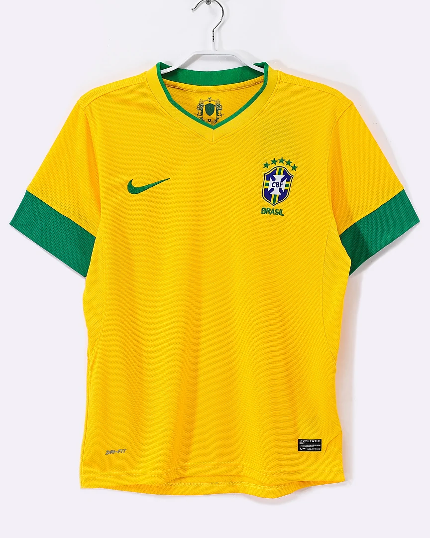Camisola Retro Brasil 12/13 Principal