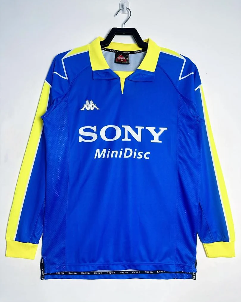 Camisola Retro Juventus 1997/99 Alternativa Manga Comprida