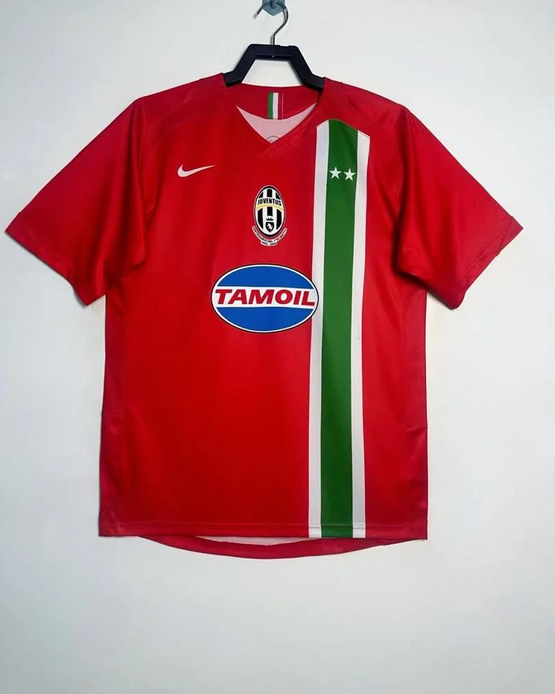 Camisola Retro Juventus 05/06 Alternativa