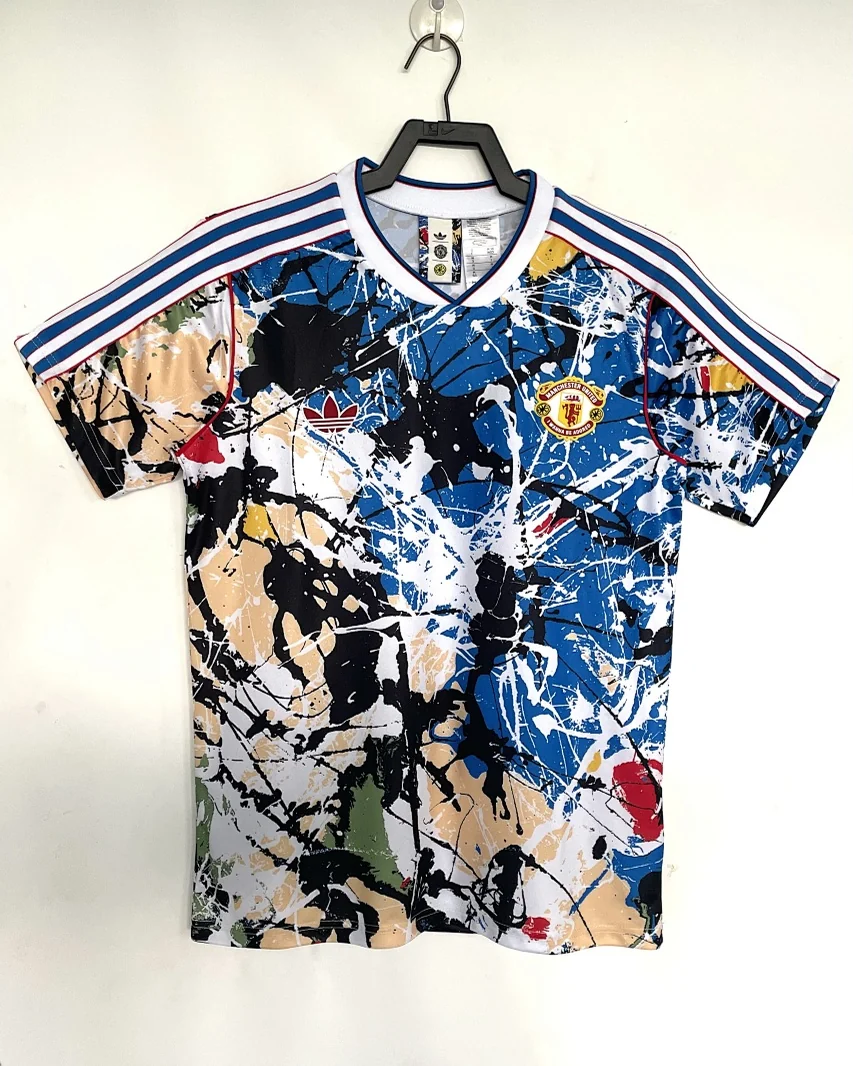 Camisola Manchester United 26/27 Edição Especial · Modelo 3
