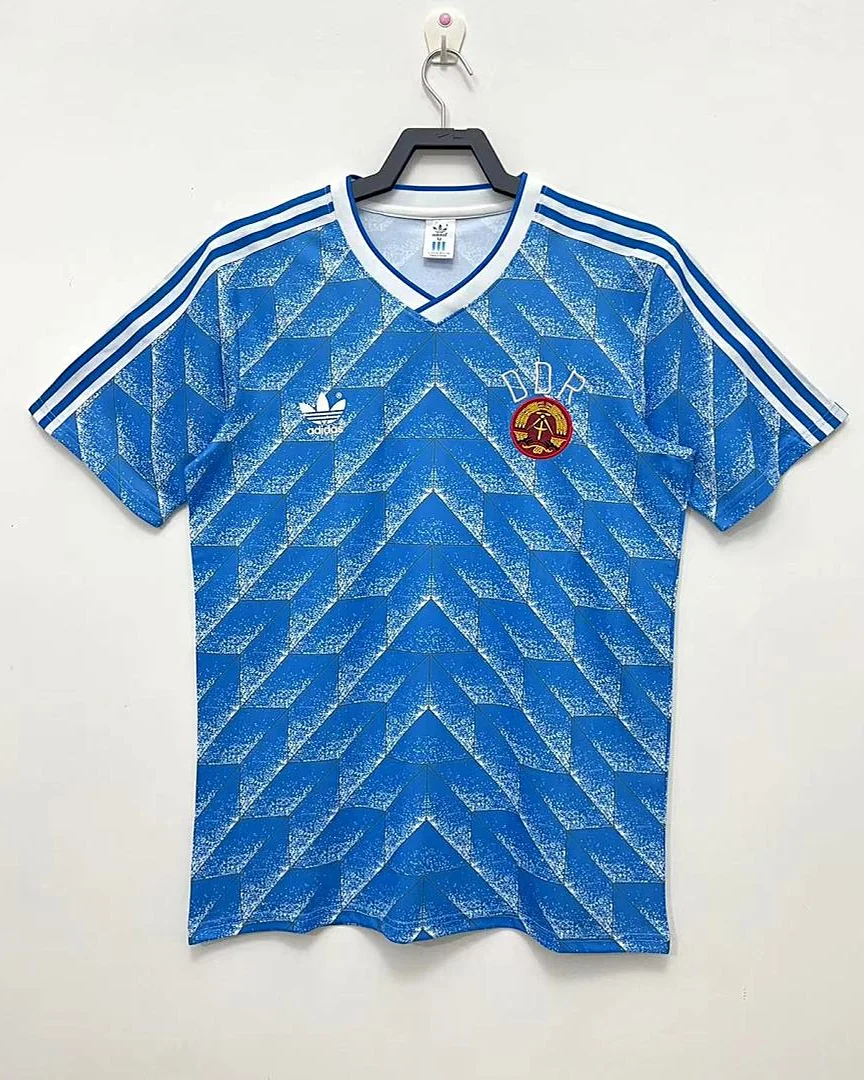 Camisola Retro Alemanha Oriental 1988 Alternativa