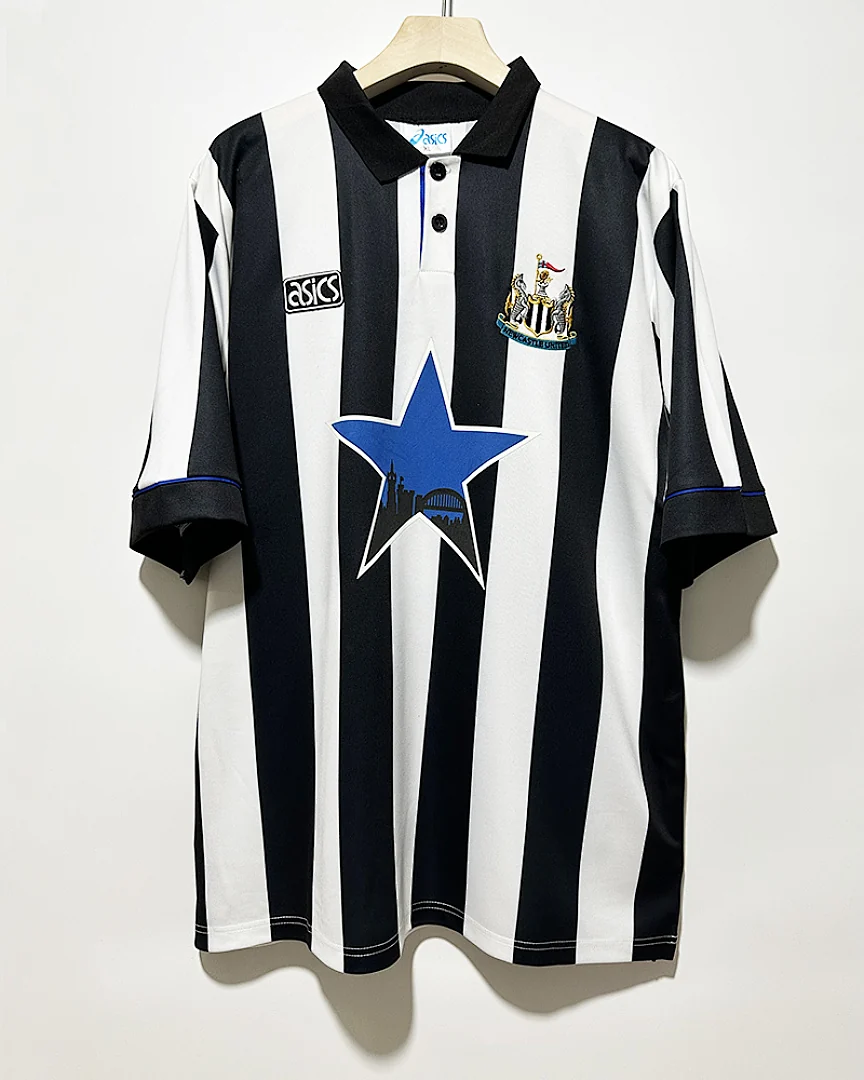 Camisola Retro Newcastle United 1993/95 Principal