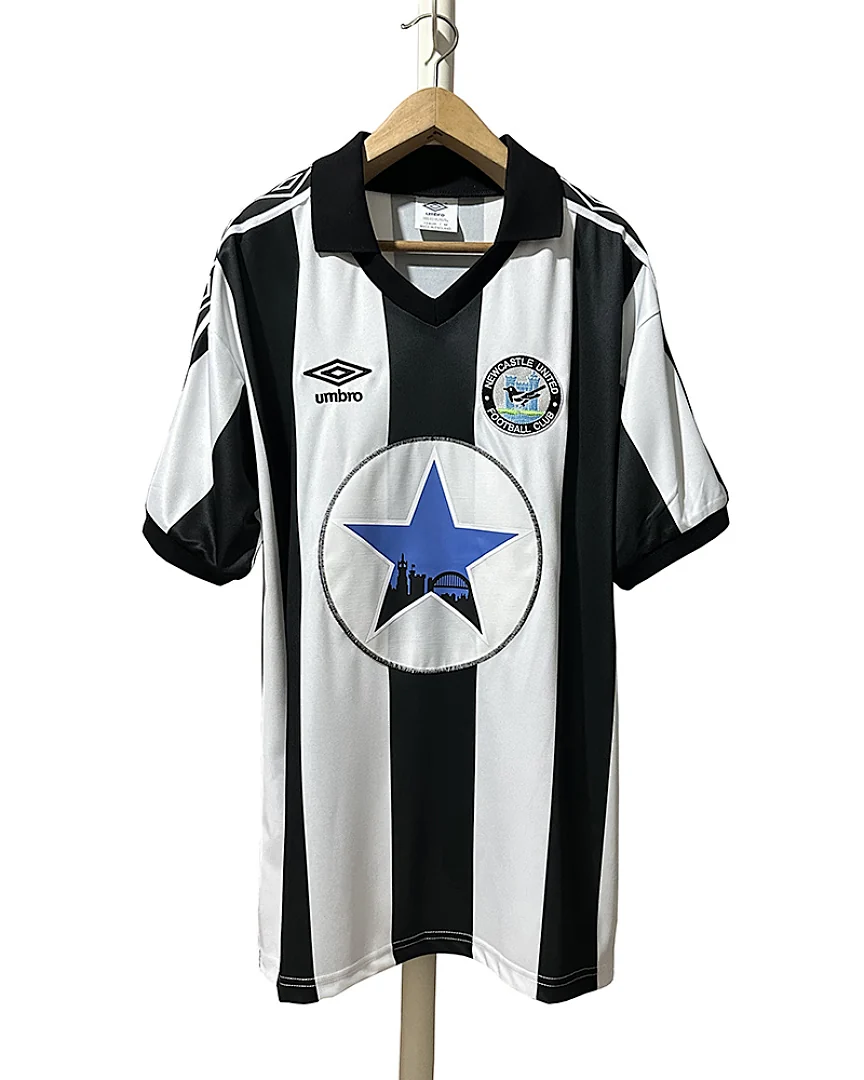 Camisola Retro Newcastle United 1980/82 Principal