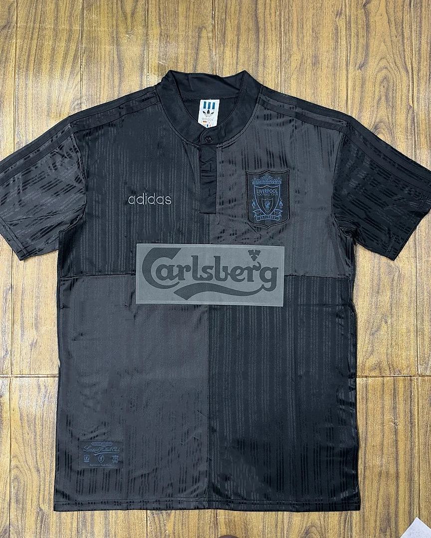 Camisola Retro Liverpool 1995/96 Terceira