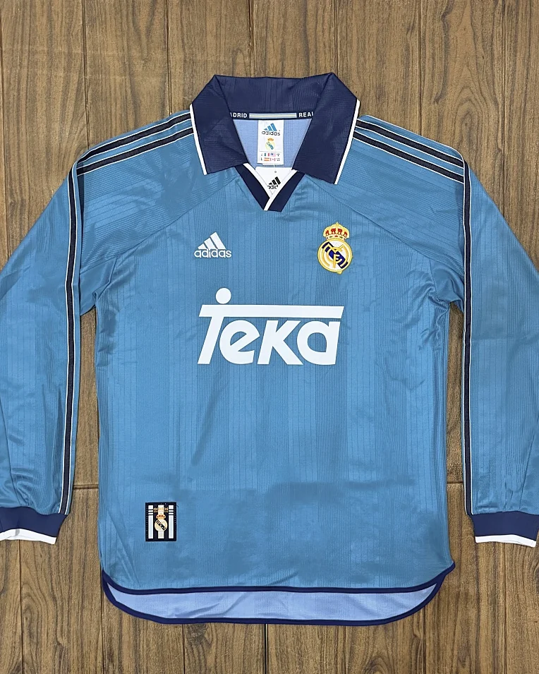 Camisola Retro Real Madrid 1999/00 Terceira Manga Comprida
