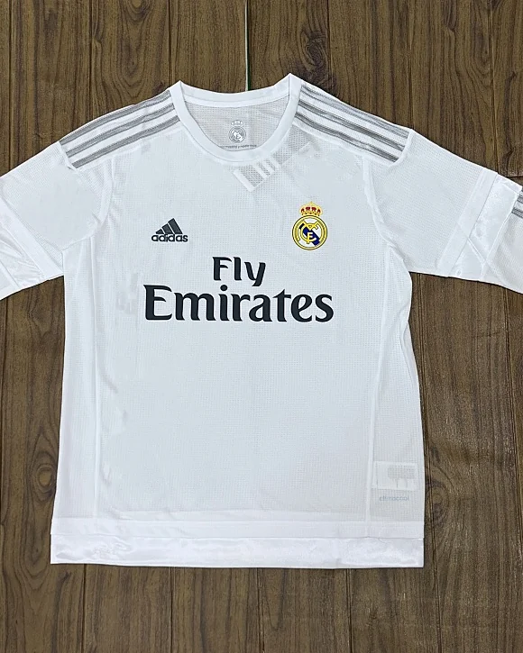 Camisola Retro Real Madrid 15/16 Principal Manga Comprida
