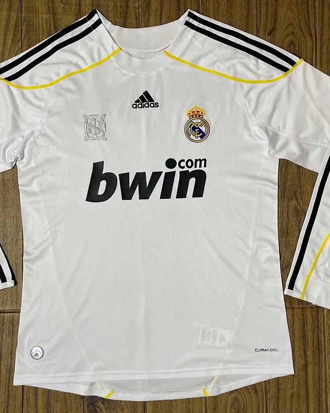 Camisola Retro Real Madrid 09/10 Principal Manga Comprida