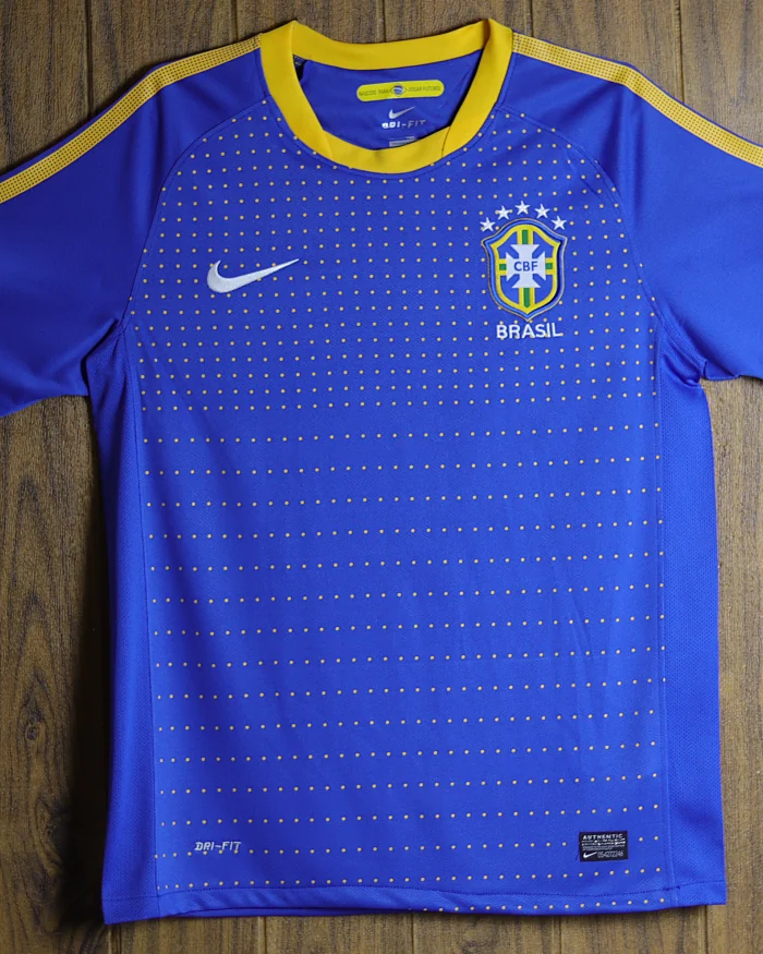 Camisola Retro Brasil 2010 Alternativa