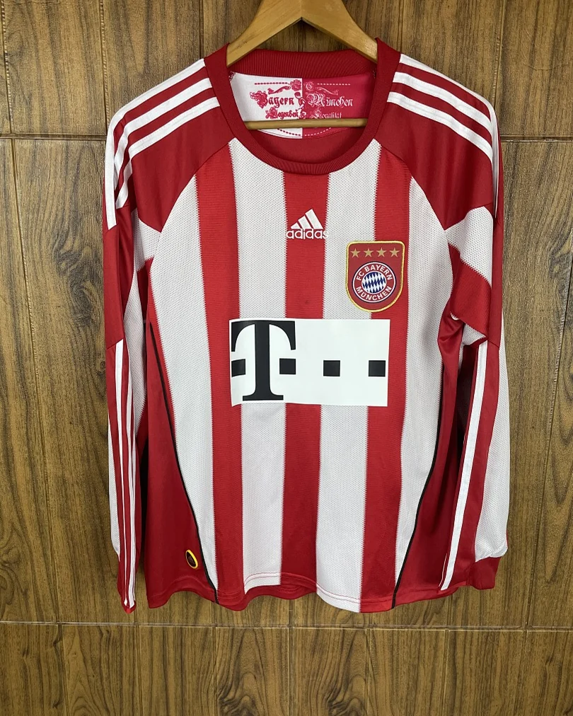 Camisola Retro Bayern Munique 2010 Principal Manga Comprida