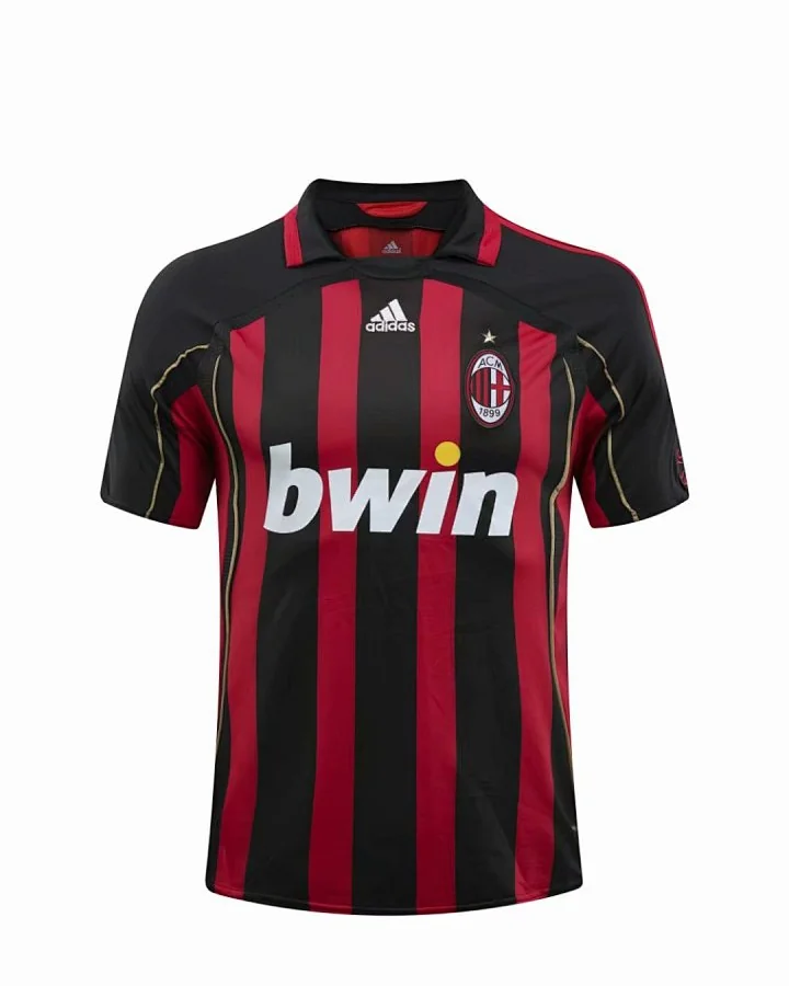 Camisola Retro AC Milan 2006 Principal
