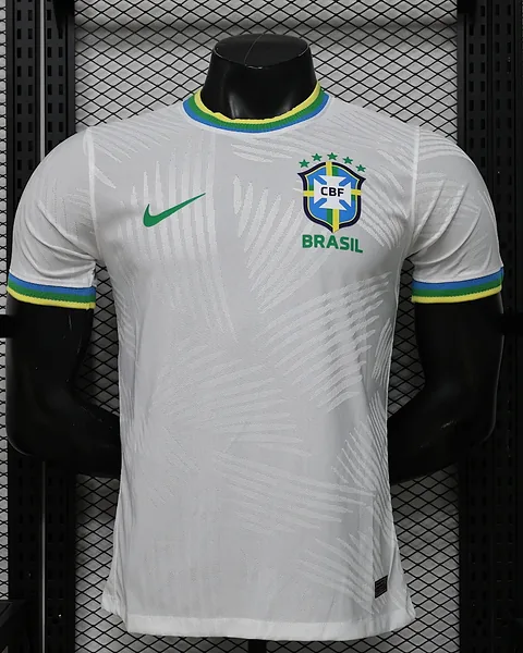 Camisola Brasil 26/27 Edição Especial · Modelo 2