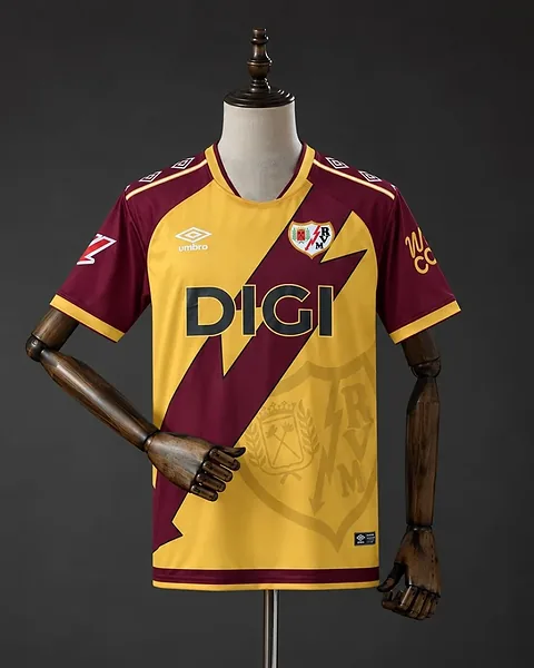 Camisola Rayo Vallecano 26/27 Terceira