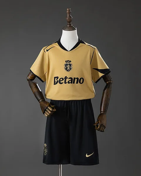 Kit Criança Sporting CP 26/27 Alternativa