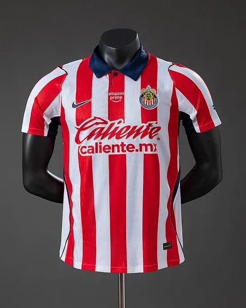 Camisola Chivas de Guadalajara 26/27 Principal Versão Jogador