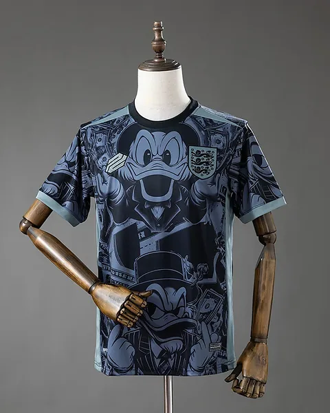 Camisola Inglaterra 26/27 Edição Especial · Modelo 2