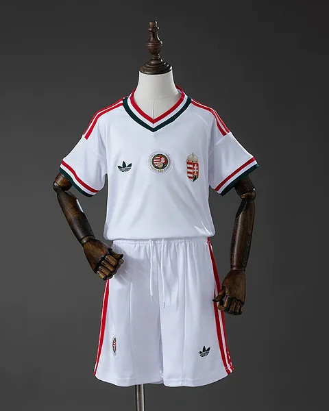 Kit Criança Hungria 2026 Alternativa