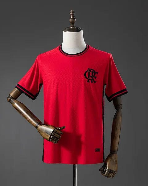 Camisola Flamengo 26/27 Edição Especial Vermelha · Modelo 2