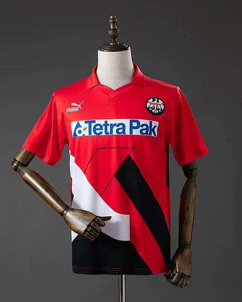 Camisola Retro Eintracht Frankfurt 1993/95 Principal